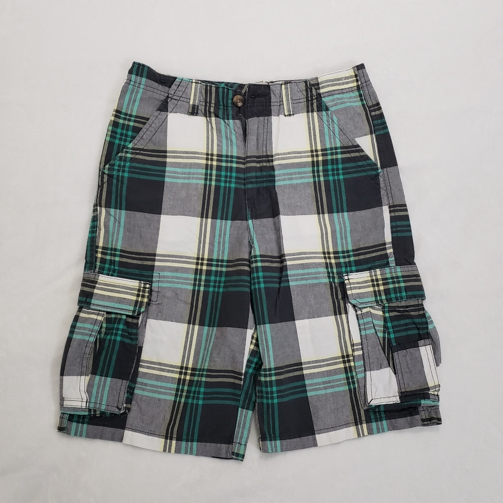 NWOT Canyon River Blues Grey/White Cargo Shorts
